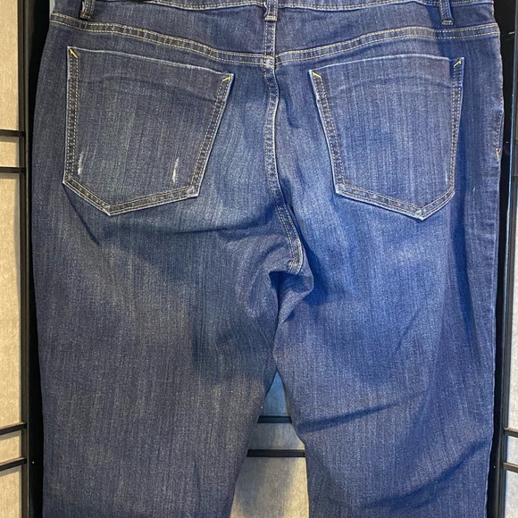 Simply Vera Vera Wang Pants Size 14 Jeans Roll Cut Capri Beautiful Darker Wash - Picture 4 of 11